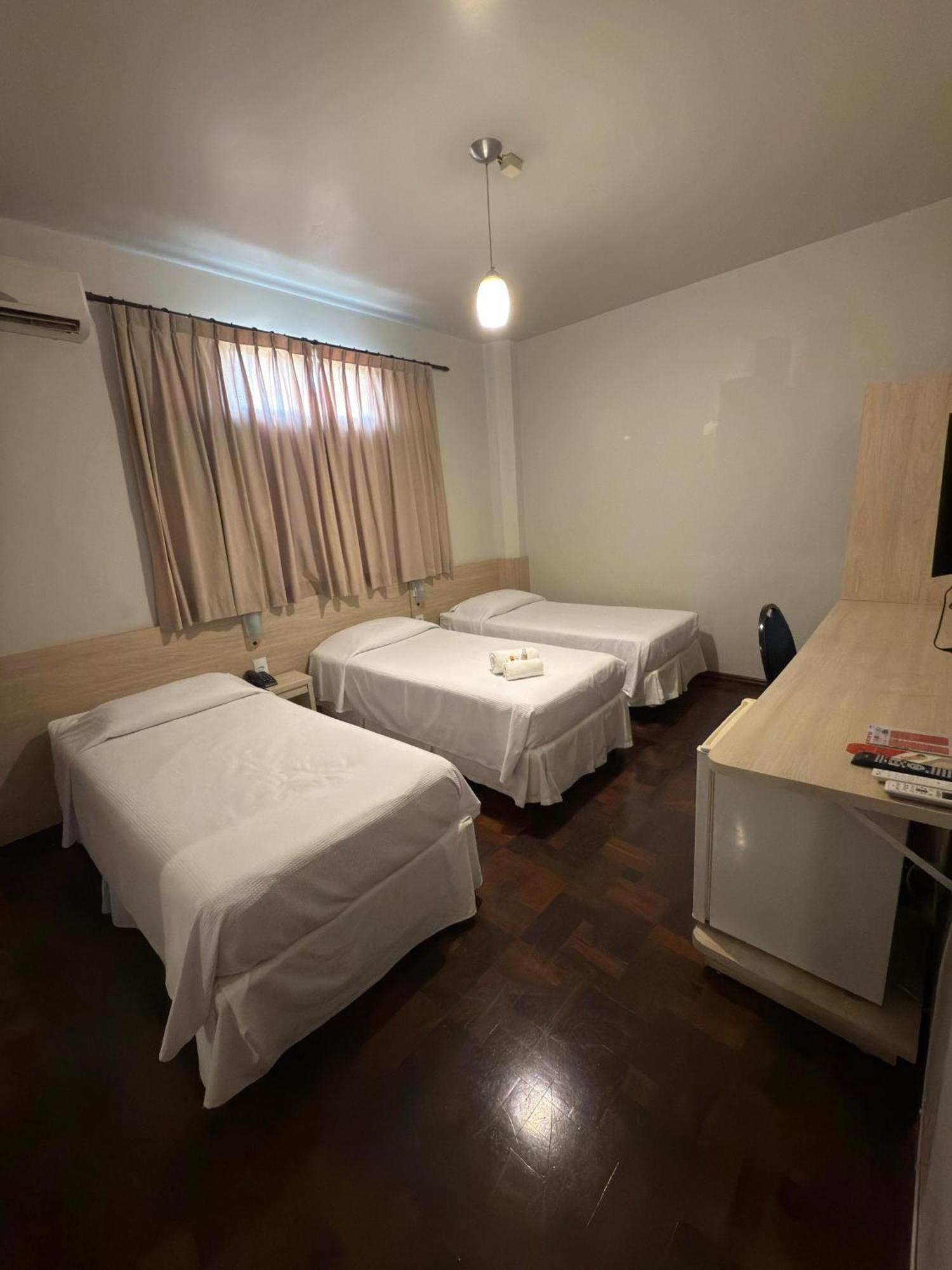 Hotel Santa Maria Campo Mourão エクステリア 写真