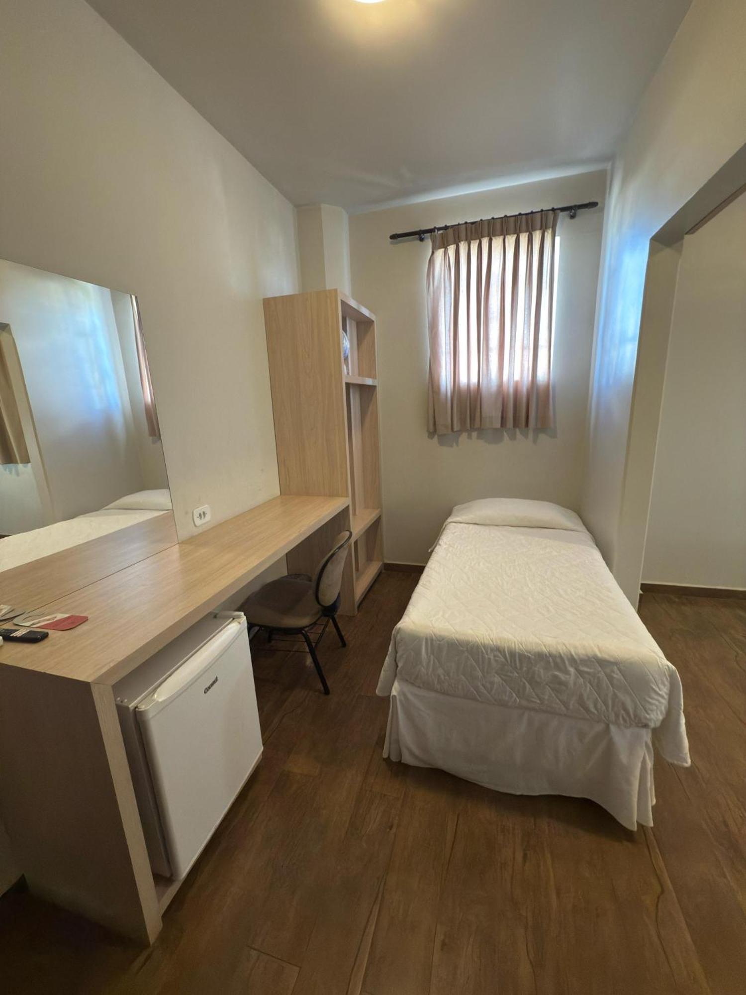 Hotel Santa Maria Campo Mourão エクステリア 写真