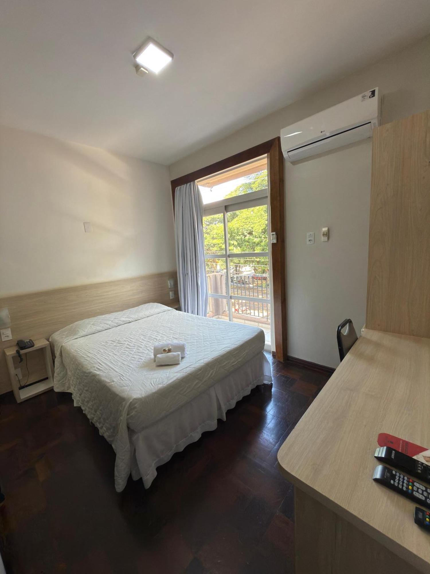 Hotel Santa Maria Campo Mourão エクステリア 写真