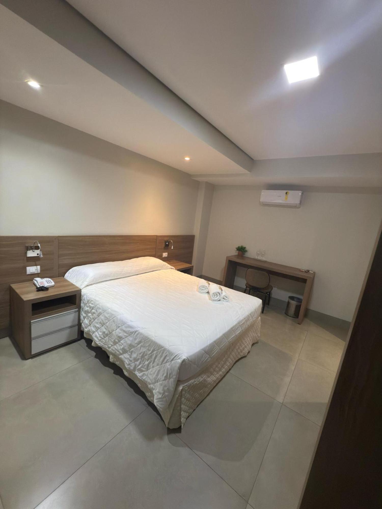 Hotel Santa Maria Campo Mourão エクステリア 写真