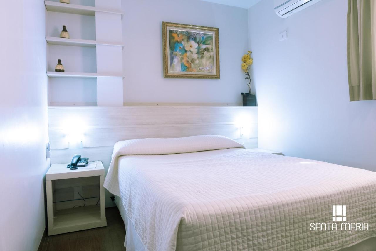 Hotel Santa Maria Campo Mourão エクステリア 写真